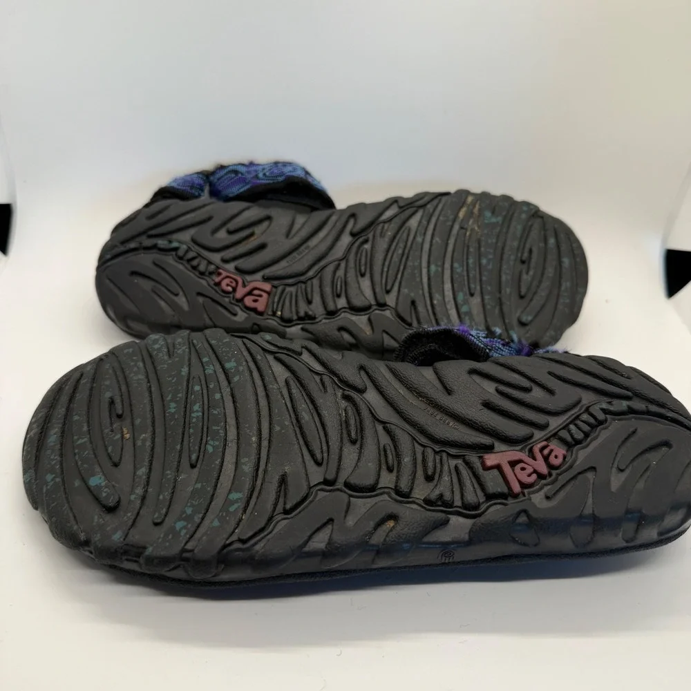 Teva Sandals Mens 8 Purple Blue Geometric Strappy Hiking Water Shoes Vintage